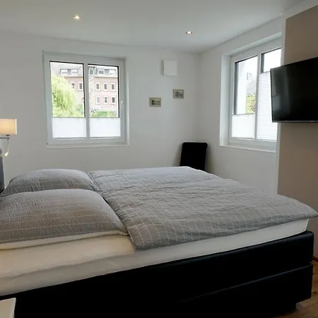 Neu Mont Royal Suiten 2 Bis 4 Personen Traben-Trarbach Esterno foto
